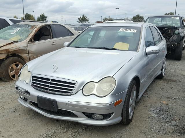 WDBRF52HX6F734607 - 2006 MERCEDES-BENZ C GENERATI SILVER photo 2