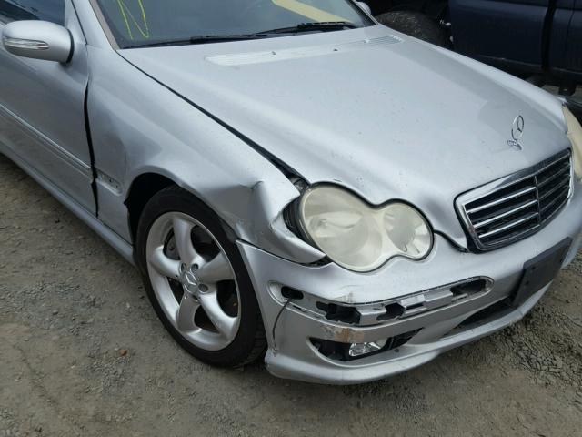 WDBRF52HX6F734607 - 2006 MERCEDES-BENZ C GENERATI SILVER photo 9