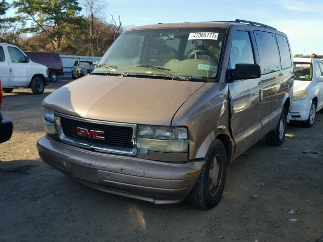 1GKEL19W61B517615 - 2001 GMC SAFARI XT GOLD photo 2