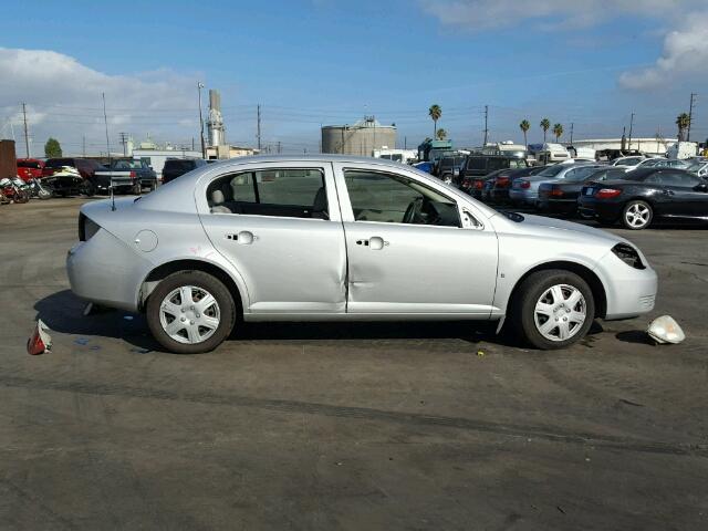 1G1AK55F967851716 - 2006 CHEVROLET COBALT LS SILVER photo 9