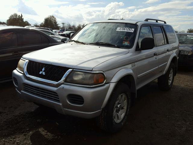 JA4MT31R82J028675 - 2002 MITSUBISHI MONTERO SILVER photo 2