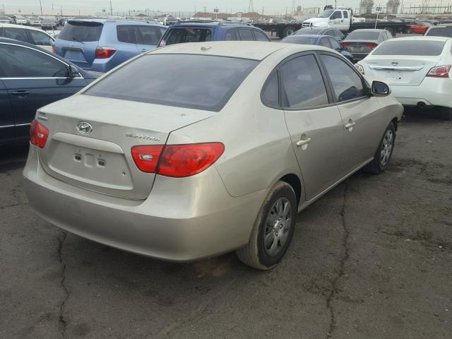 KMHDU46D18U395748 - 2008 HYUNDAI ELANTRA GL GOLD photo 4