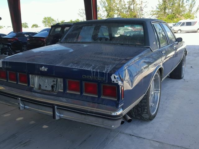 2G1AN69H4D1213022 - 1983 CHEVROLET CAPRICE CL BLUE photo 4