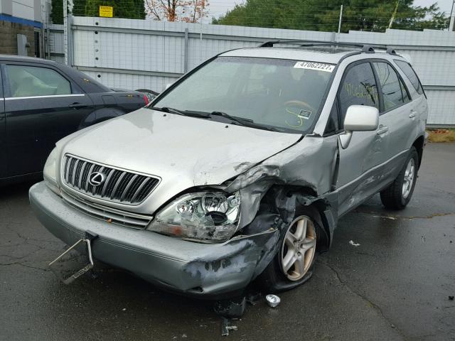 JTJHF10U520258413 - 2002 LEXUS RX 300 GRAY photo 2