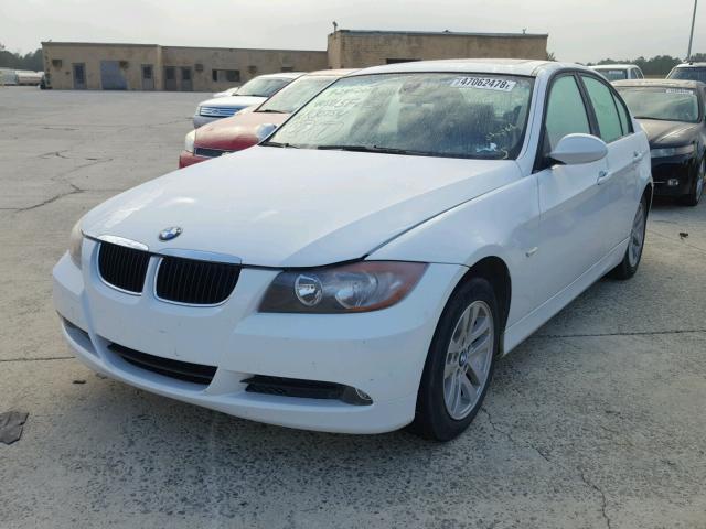 WBAVB17546NK30754 - 2006 BMW 325 I AUTO WHITE photo 2