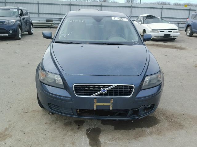 YV1MS382562202696 - 2006 VOLVO S40 2.4I GRAY photo 10