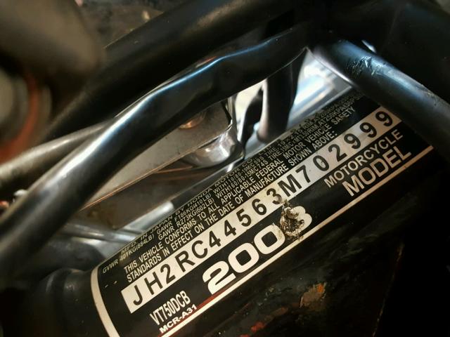 JH2RC44563M702999 - 2003 HONDA VT750 DCB PURPLE photo 10