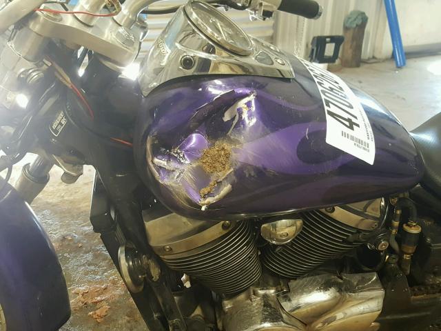 JH2RC44563M702999 - 2003 HONDA VT750 DCB PURPLE photo 9