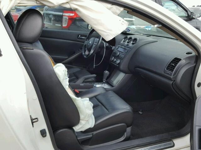 1N4BL24E79C136323 - 2009 NISSAN ALTIMA 3.5 WHITE photo 5