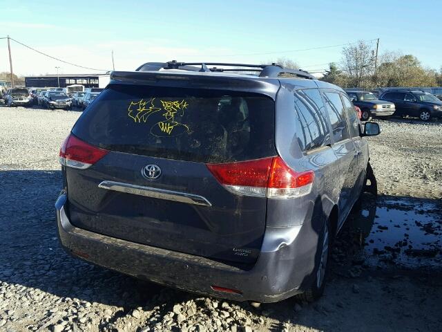 5TDDK3DC7DS057882 - 2013 TOYOTA SIENNA XLE BLUE photo 4