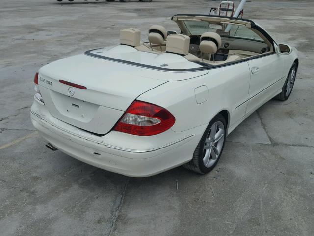 WDBTK56F48F252647 - 2008 MERCEDES-BENZ CLK 350 WHITE photo 4