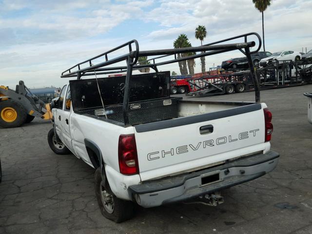 1GCHC23U83F258790 - 2003 CHEVROLET SILVERADO WHITE photo 3