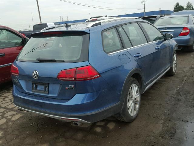 3VWH17AU7HM515772 - 2017 VOLKSWAGEN GOLF ALLTR BLUE photo 4