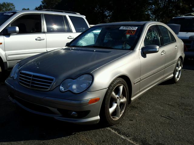 WDBRF52HX6A861726 - 2006 MERCEDES-BENZ C GENERATI SILVER photo 2