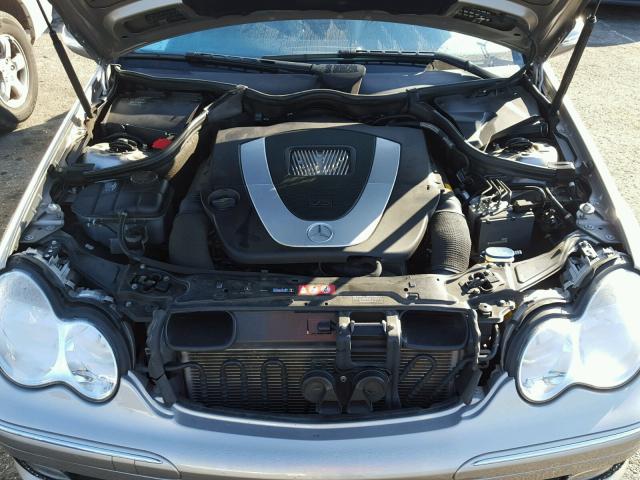 WDBRF52HX6A861726 - 2006 MERCEDES-BENZ C GENERATI SILVER photo 7