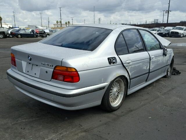 WBADM6348YGU08804 - 2000 BMW 528 I AUTO SILVER photo 4