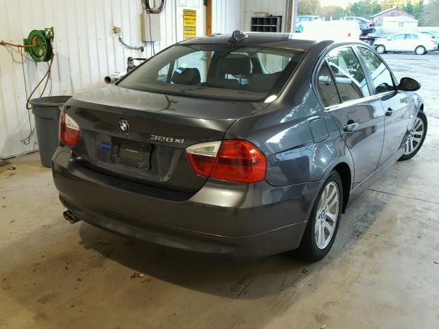 WBAVC93507KZ70919 - 2007 BMW 328 XI GRAY photo 4