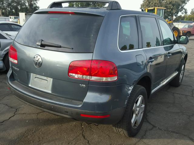 WVGBC67L14D010677 - 2004 VOLKSWAGEN TOUAREG GRAY photo 4