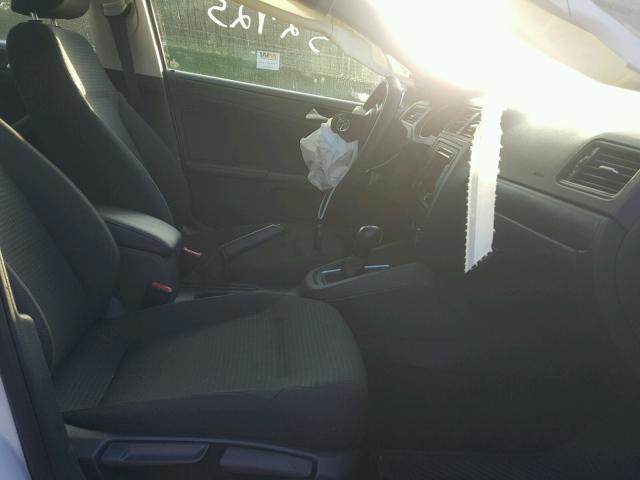 3VW2K7AJ8FM323041 - 2015 VOLKSWAGEN JETTA BASE BLACK photo 5