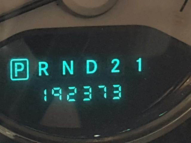 1A8HW58238F113415 - 2008 CHRYSLER ASPEN LIMI WHITE photo 8