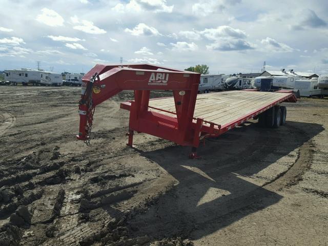 4UGFG353XJD031507 - 2018 ACE TRAILER RED photo 2