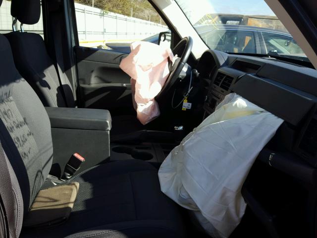 1C4PJMAK9CW126362 - 2012 JEEP LIBERTY SP GRAY photo 5