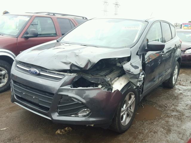 1FMCU0GX9FUB57964 - 2015 FORD ESCAPE SE GRAY photo 2