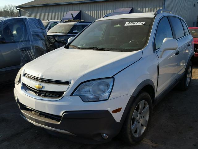 3GNAL2EK3CS531599 - 2012 CHEVROLET CAPTIVA SP WHITE photo 2