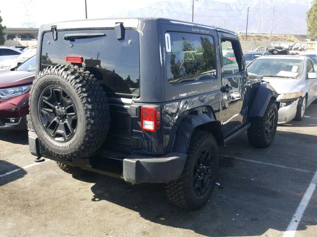 1C4AJWAG2JL832651 - 2018 JEEP WRANGLER S 石墨色 照片 4