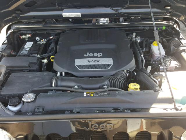 1C4AJWAG2JL832651 - 2018 JEEP WRANGLER S 石墨色 照片 7