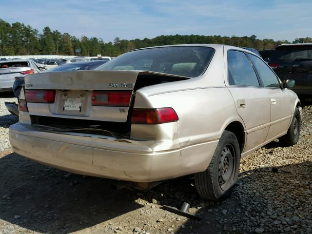 4T1BF22K6VU902536 - 1997 TOYOTA CAMRY CE GOLD photo 4