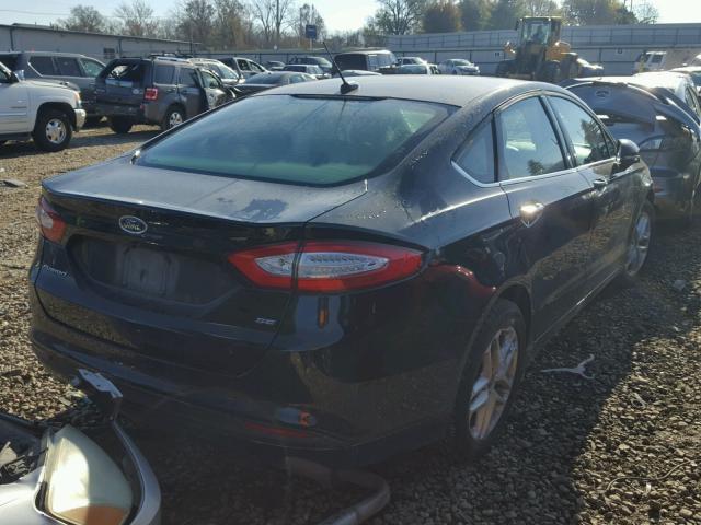 3FA6P0H79GR346331 - 2016 FORD FUSION SE BLACK photo 4