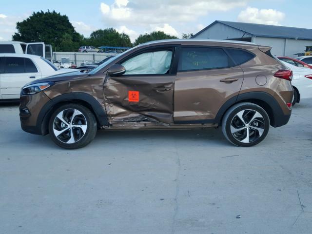 KM8J33A26GU063907 - 2016 HYUNDAI TUCSON LIM BROWN photo 9