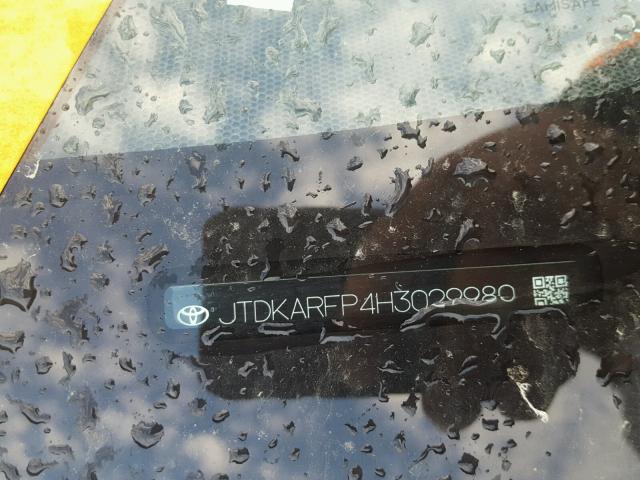 JTDKARFP4H3029980 - 2017 TOYOTA PRIUS PRIM ვერცხლისფერი ფოტო 10