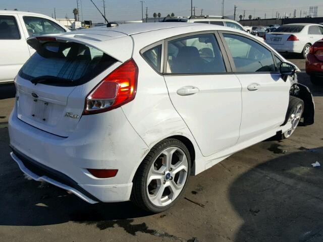 3FADP4GX2FM126928 - 2015 FORD FIESTA ST WHITE photo 4