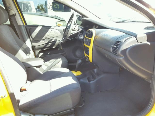 1B3ES56C62D642167 - 2002 DODGE NEON ES YELLOW photo 5