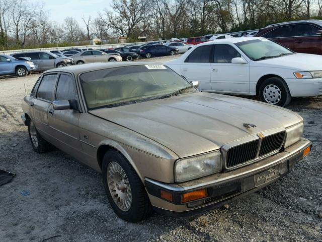 SAJMW1348RC677895 - 1994 JAGUAR XJ12 BEIGE photo 1