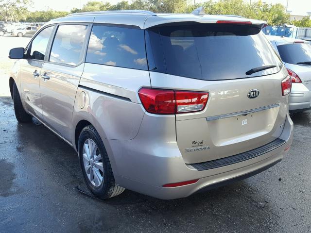 KNDMB5C12F6044133 - 2015 KIA SEDONA LX TAN photo 3