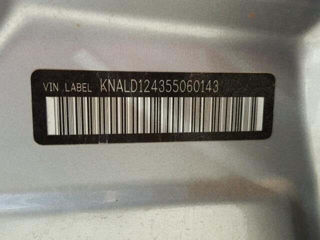 KNALD124355060143 - 2005 KIA AMANTI SILVER photo 10