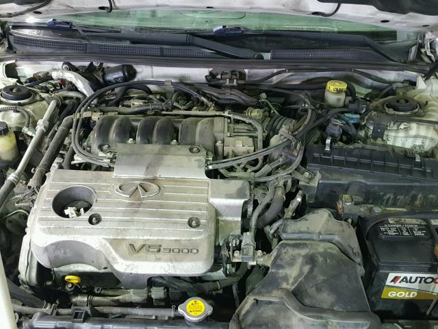 JNKCA31A8YT102402 - 2000 INFINITI I30 WHITE photo 7