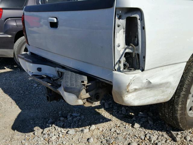 1GCEC19V06Z216789 - 2006 CHEVROLET SILVERADO WHITE photo 9