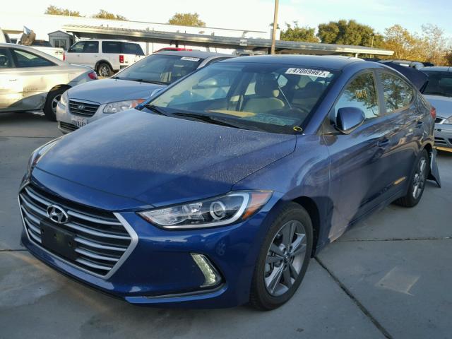 5NPD84LF3HH071371 - 2017 HYUNDAI ELANTRA SE BLUE photo 2