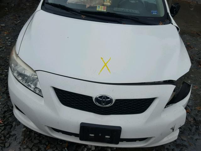 JTDBL40E099054426 - 2009 TOYOTA COROLLA BA WHITE photo 6