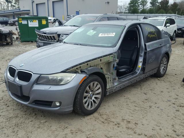 WBAPK53569A509740 - 2009 BMW 328 XI SUL GRAY photo 2