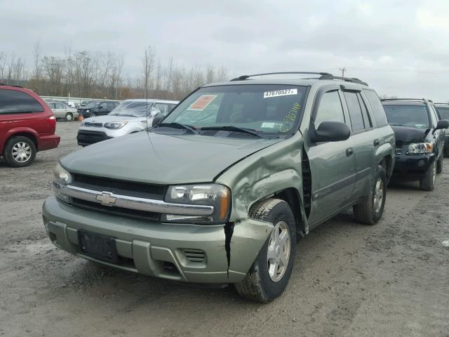 1GNDT13S132286825 - 2003 CHEVROLET TRAILBLAZE GREEN photo 2