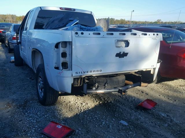 1GCEC19C68Z315604 - 2008 CHEVROLET SILVERADO WHITE photo 3