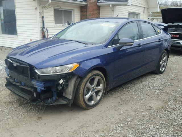 1FA6P0H73E5373296 - 2014 FORD FUSION SE BLUE photo 2