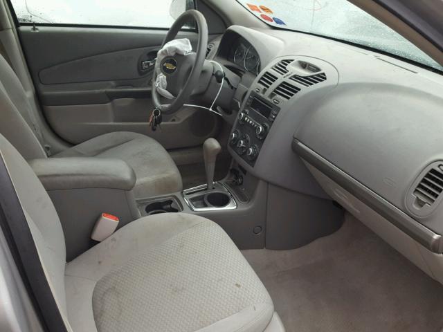 1G1ZS58F67F155191 - 2007 CHEVROLET MALIBU LS SILVER photo 5