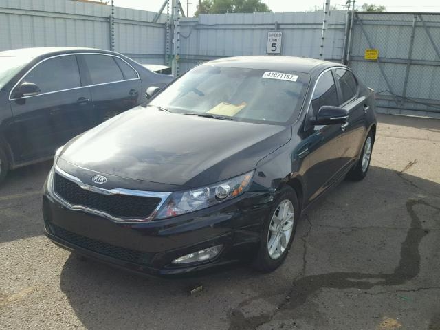 5XXGM4A76CG052516 - 2012 KIA OPTIMA LX BLACK photo 2