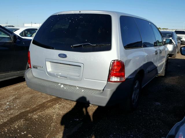 2FTZA54607BA12254 - 2007 FORD FREESTAR SILVER photo 4